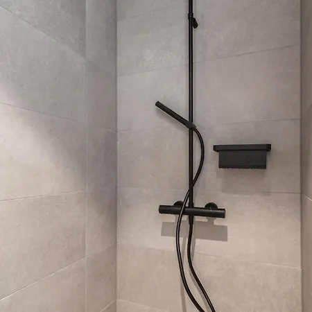 Apartment 1 Bedroom Stunning In Tossens *